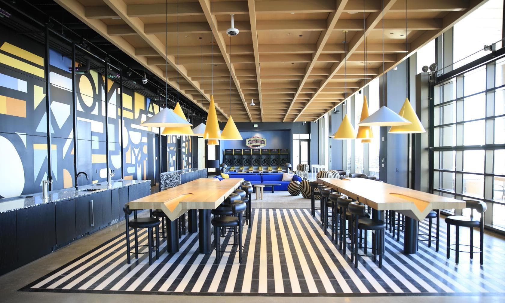 Amenity Area, 74 Middlesex Avenue photo #1