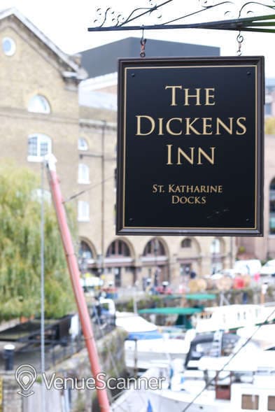 The Tavern Bar, The Tavern Bar / The Dickens Inn photo #2