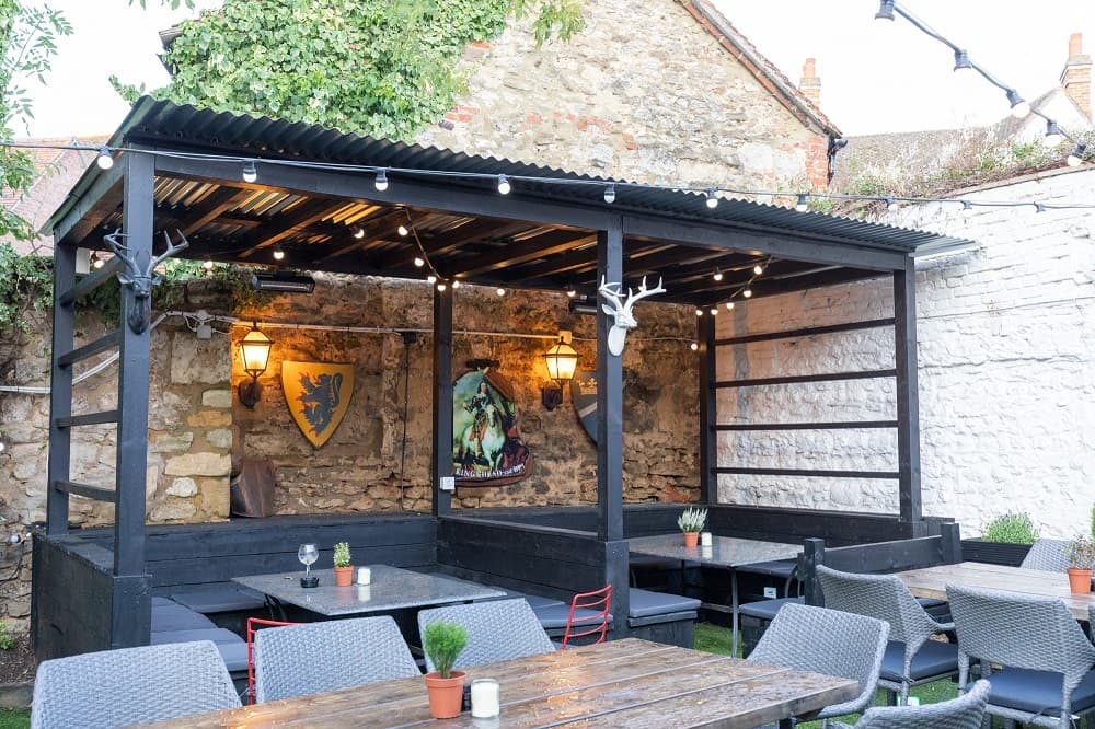 Garden, The Kings Head & Bell photo #3