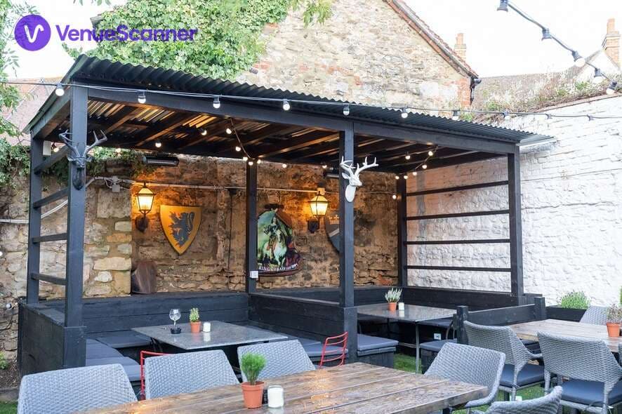 Garden, The Kings Head & Bell photo #3