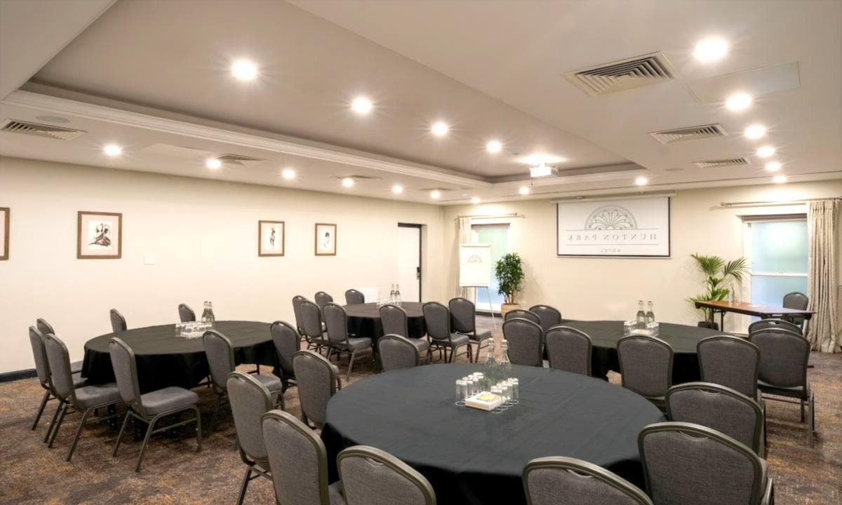 Hazelwood 1, Hunton Park Hotel photo #1