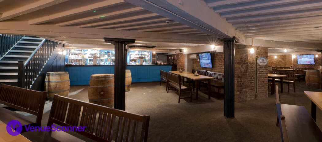 Bierkeller, Munich Cricket Club Tower Hill photo #2