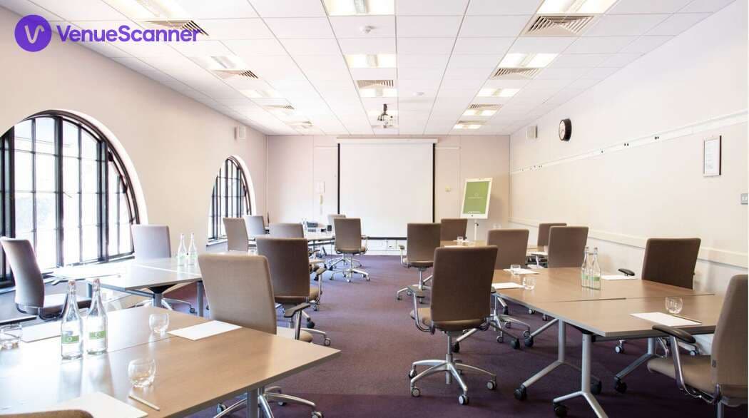 Rose And Fuchsia, Milton Hill House photo #1