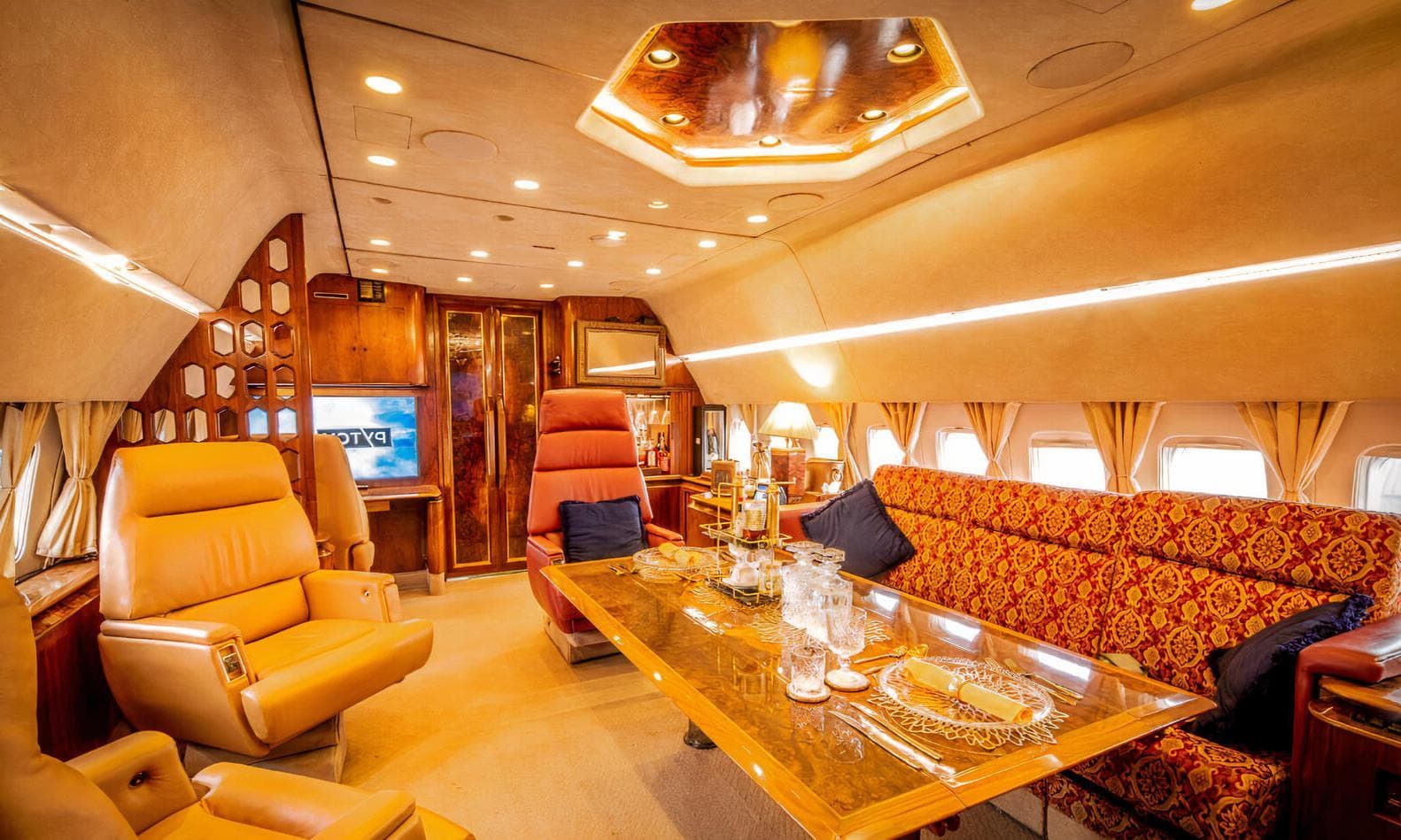 Plane, PYTCHAir photo #1