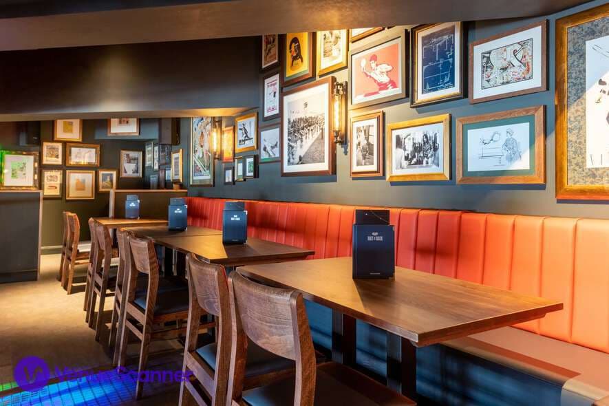 VIP Deck, Bat & Ball photo #2