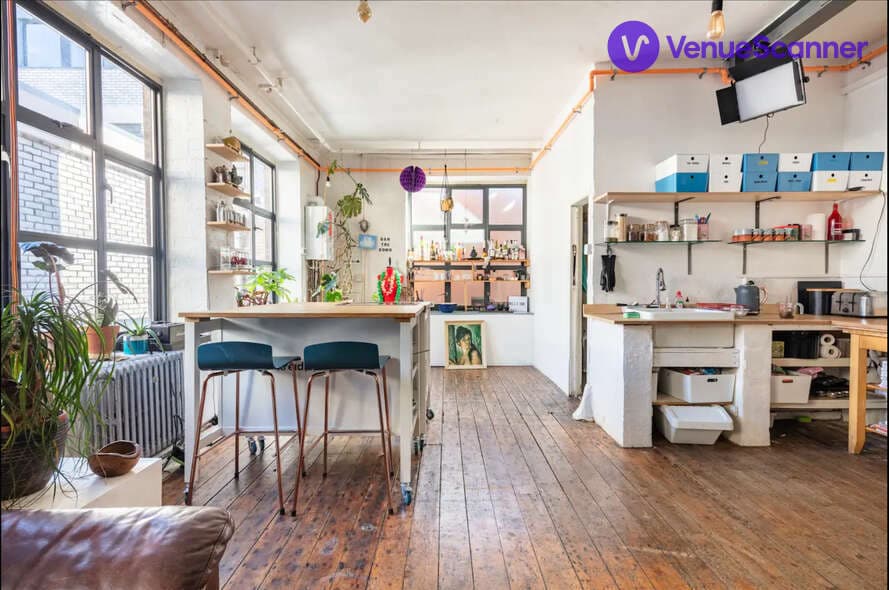 Full Apartment, Artist Warehouse In Hackney - Photoshoot / Interview / Video / Food Photography photo #2