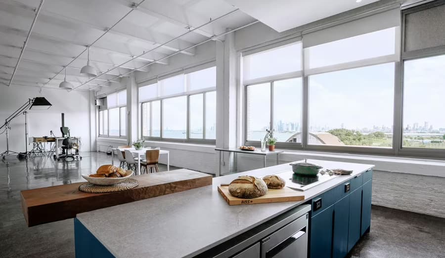 Kitchen Studio, Cooktop Studio photo #3