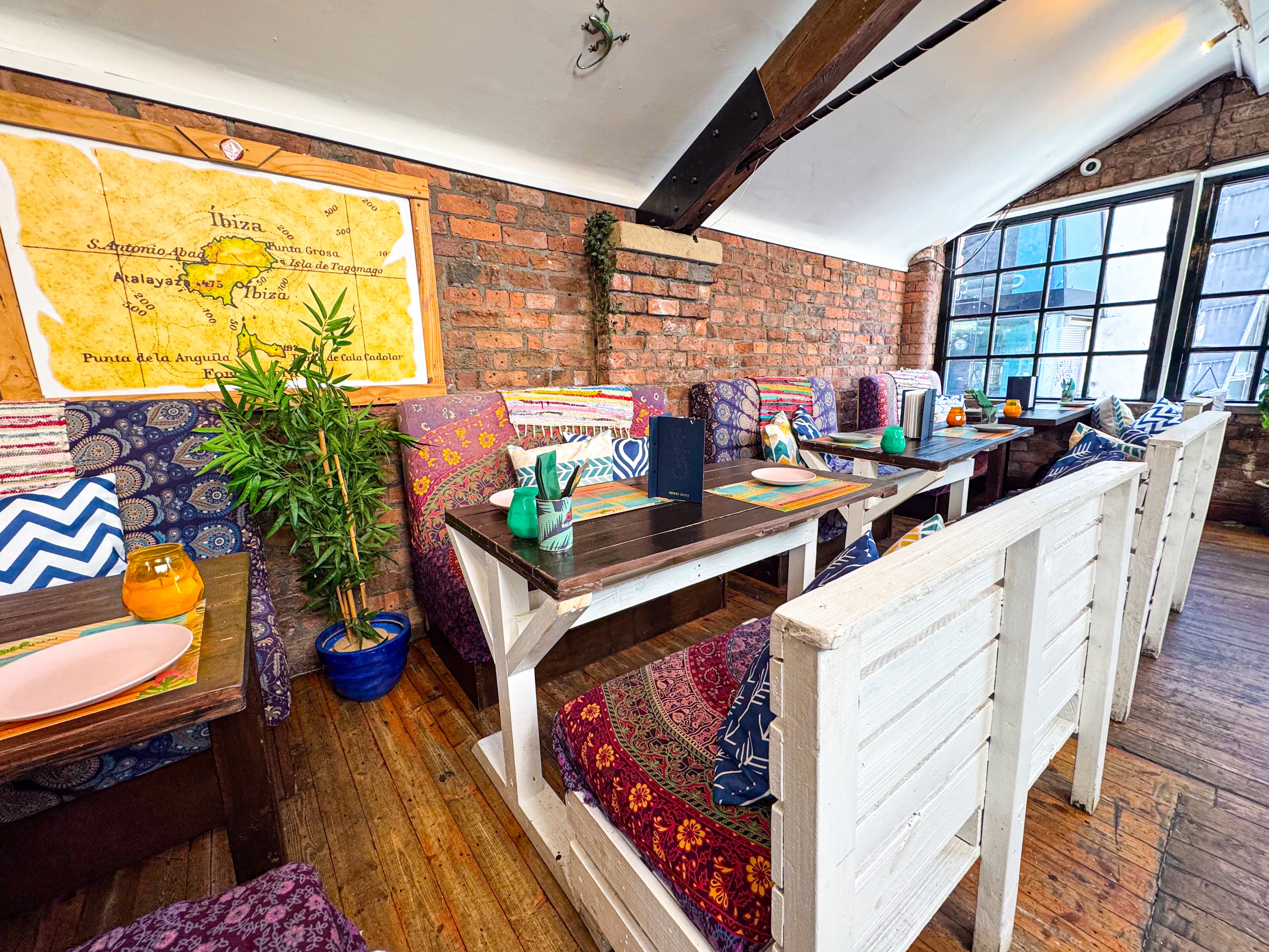 La Finca Eivissa - Upstairs Restaurant, Bar Bodega Night Club photo #3