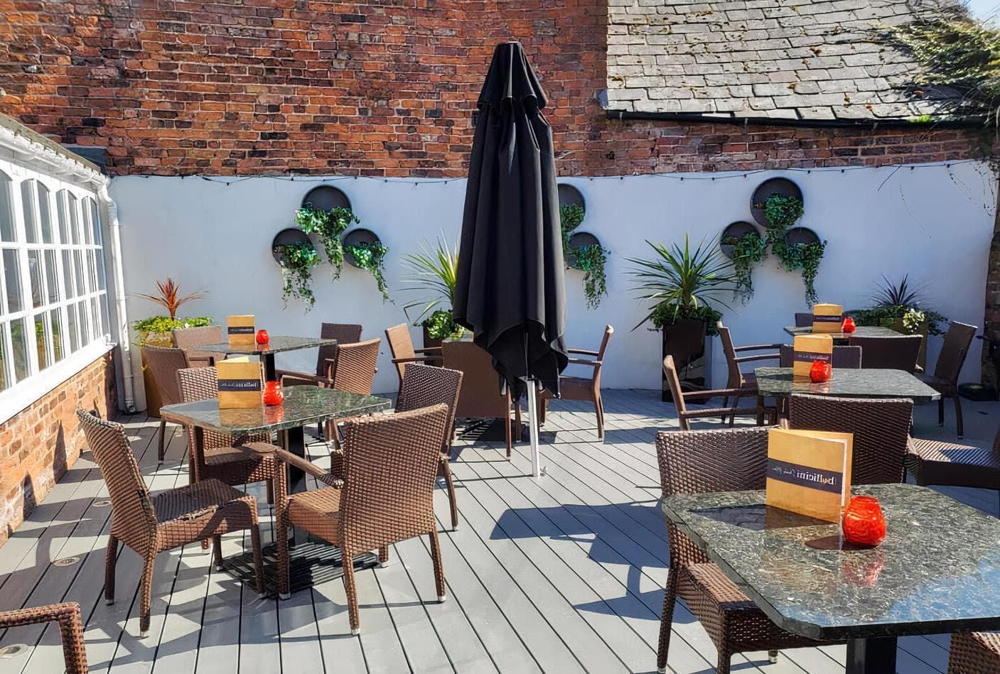 Outdoor Area, Bollicini photo #1
