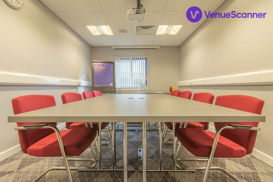 Holiday Inn Express Kettering, Rockingham Suite, undefined photo #19