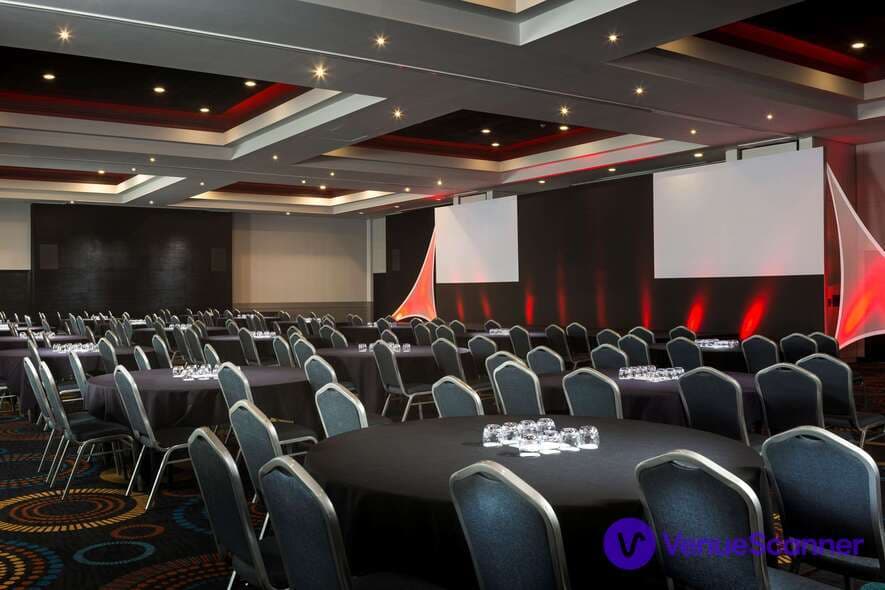 Discovery, Radisson Hotel & Conference Centre London Heathrow photo #2