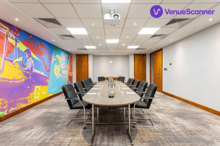 Johnson, Radisson Hotel & Conference Centre London Heathrow photo #1