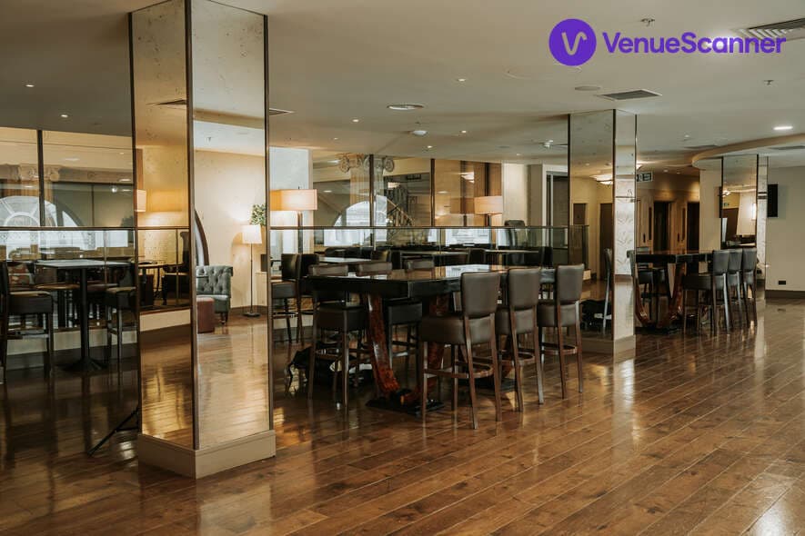 Exclusive Use Of Venue, Banking Hall photo #2