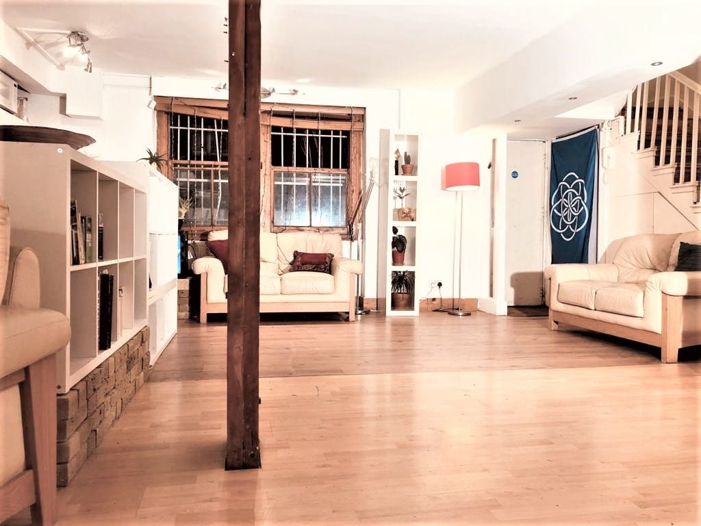 Photo of Dalston Den, Room 2