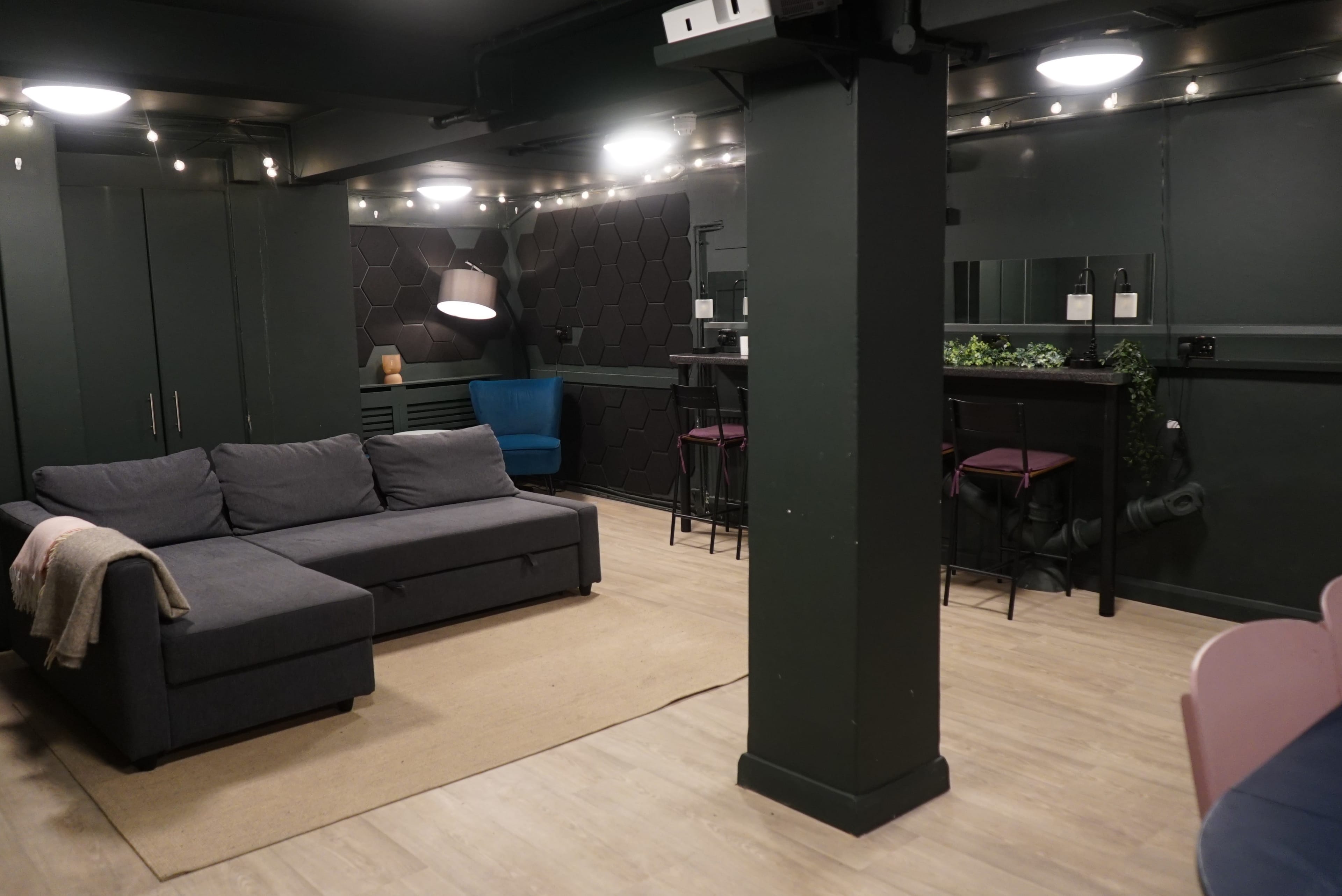 Photo of Young Actors Theatre Islington, Basement Space 'Green Room'