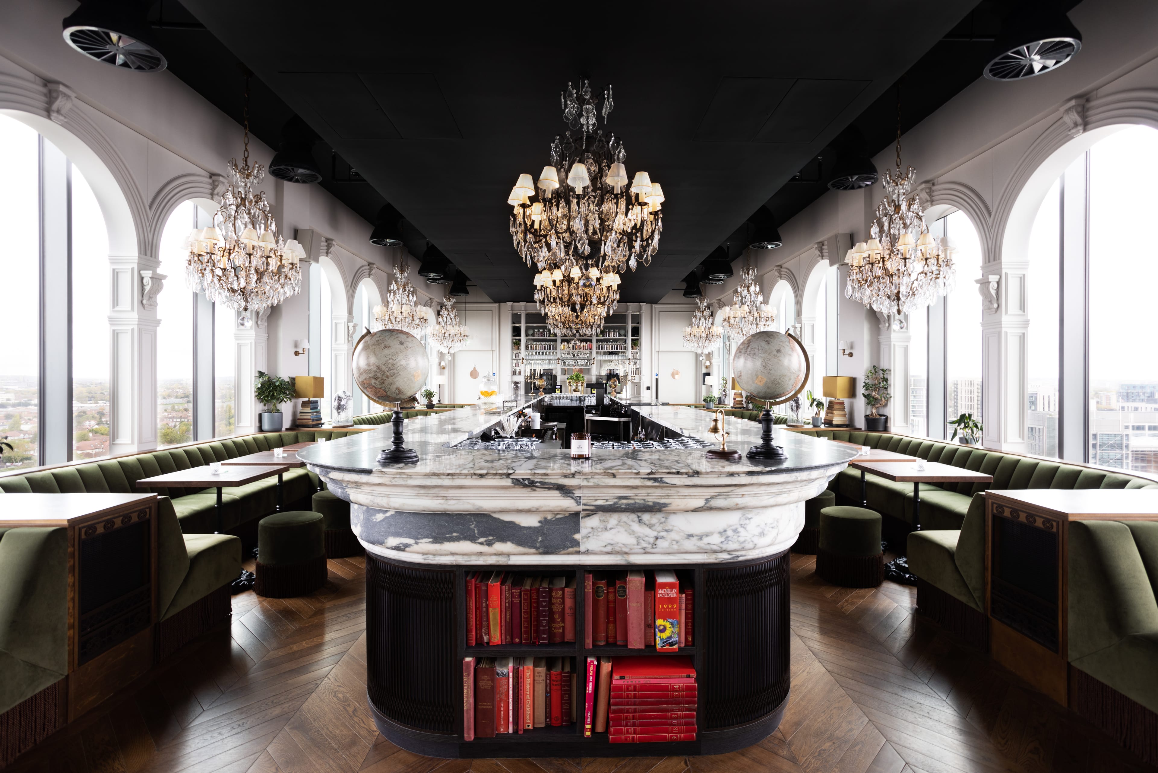Photo of Dariana, The Lounge Bar