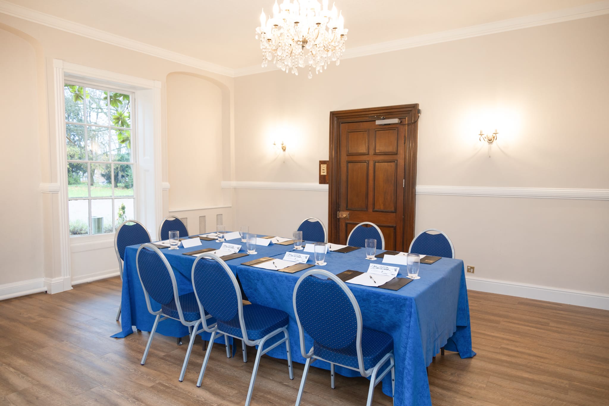 Photo of Woodland Manor Hotel, Library