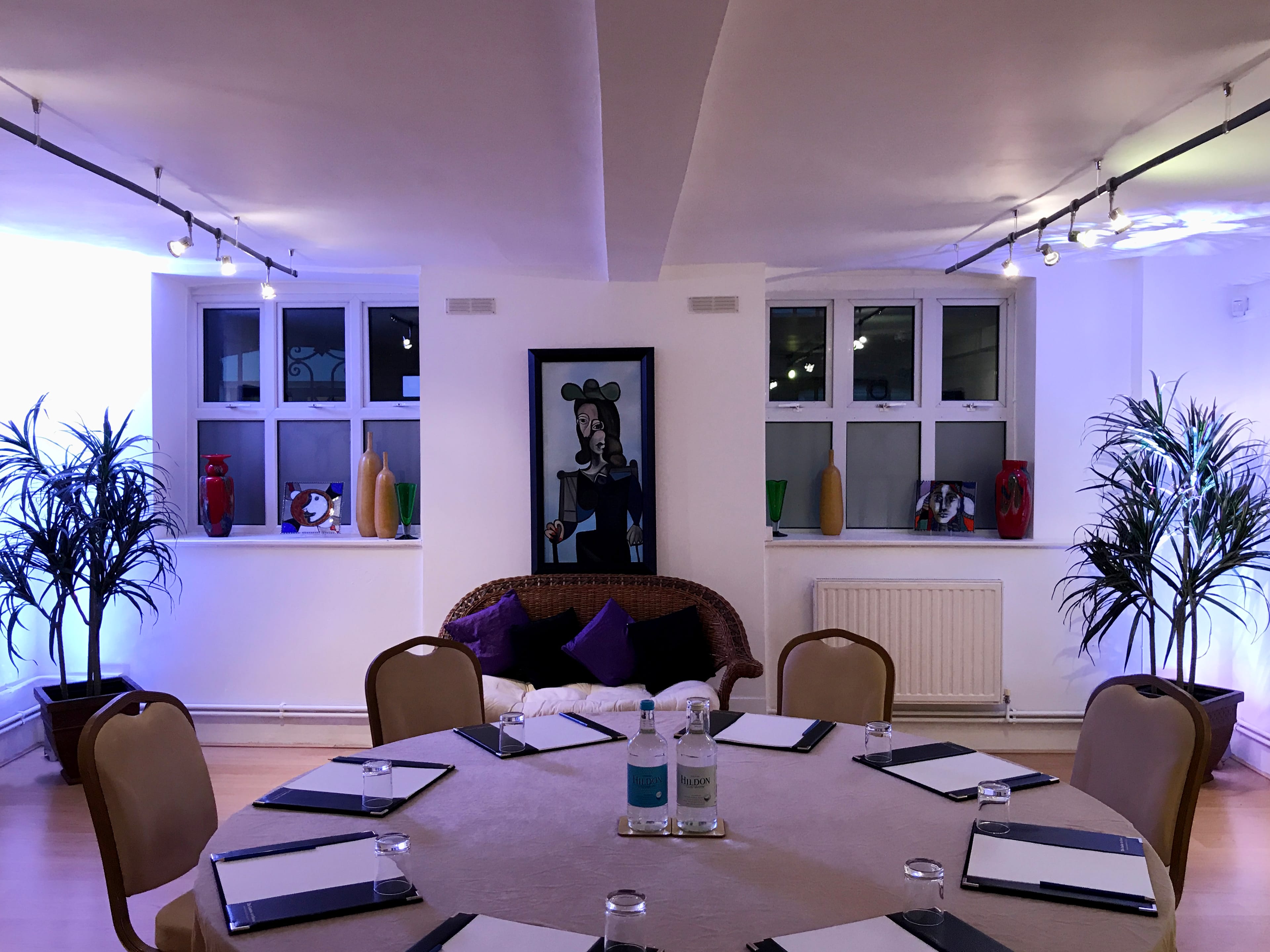 Photo of London Art House, Picasso