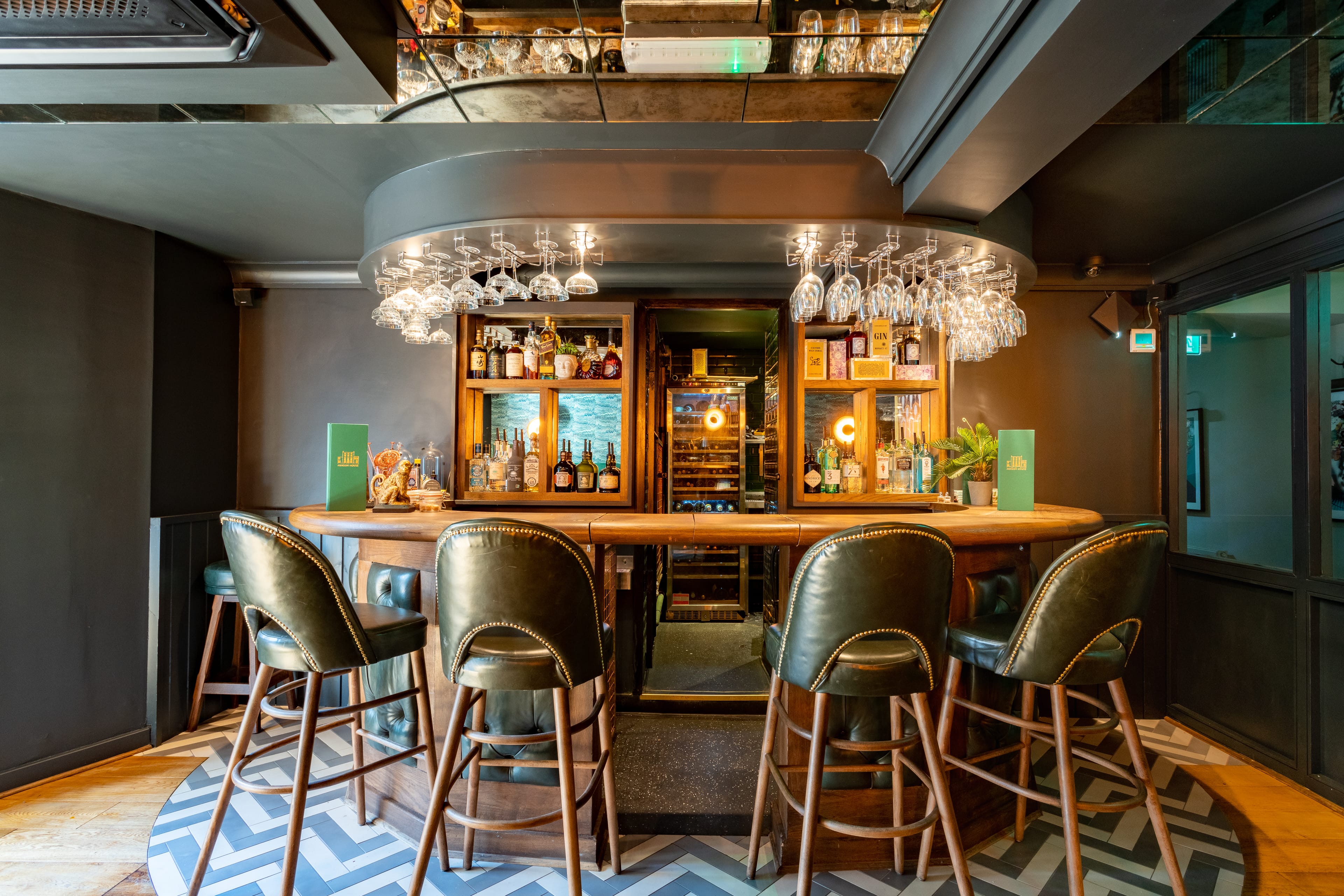 Photo of Aragon House, Green Room