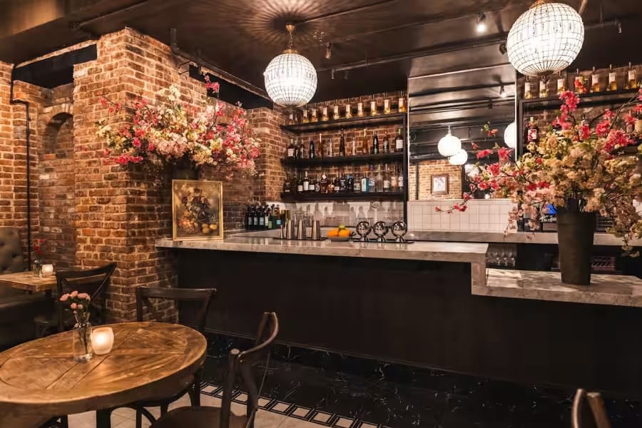 Photo of SAINT, Chandelier Bar