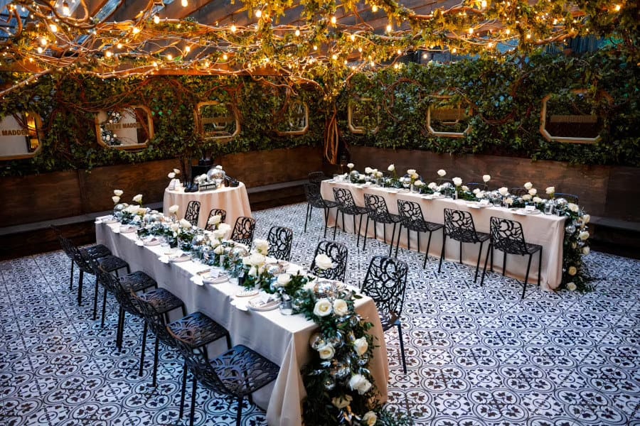 Photo of SAINT, Secret Garden