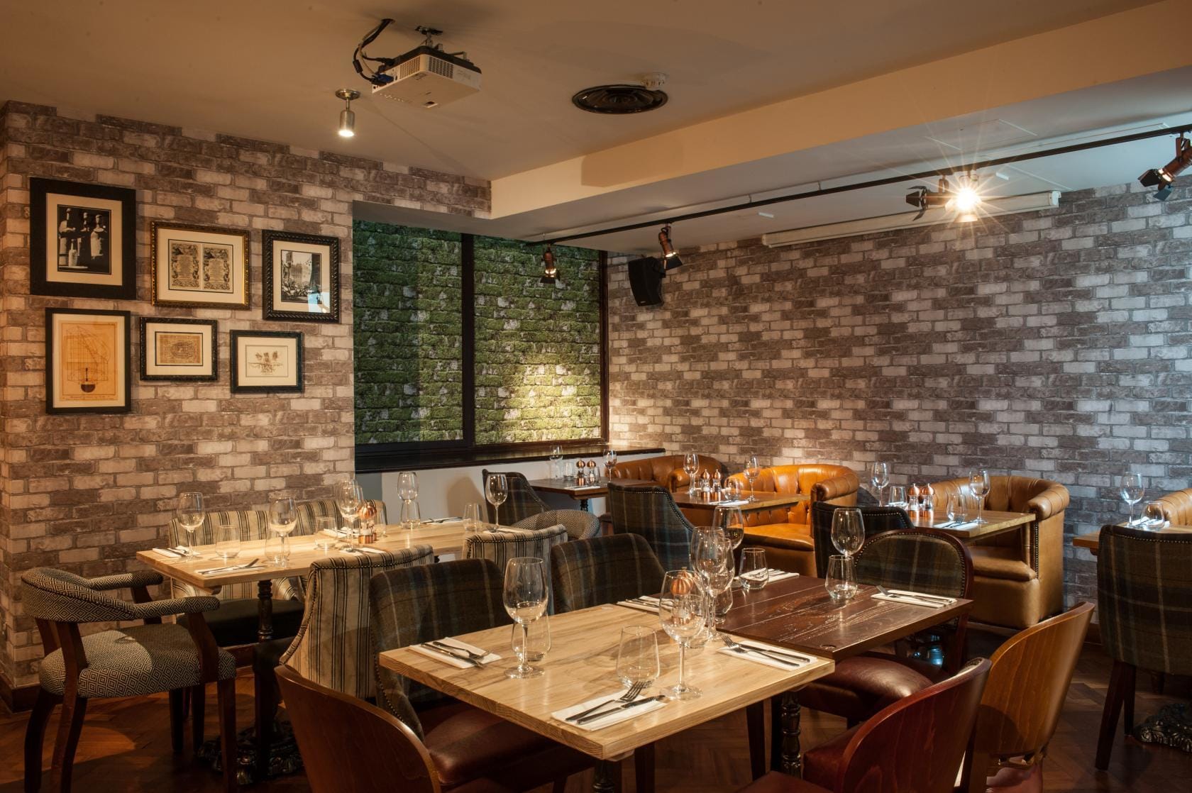 Photo of Balls Brothers Austin Friars, 180 Club