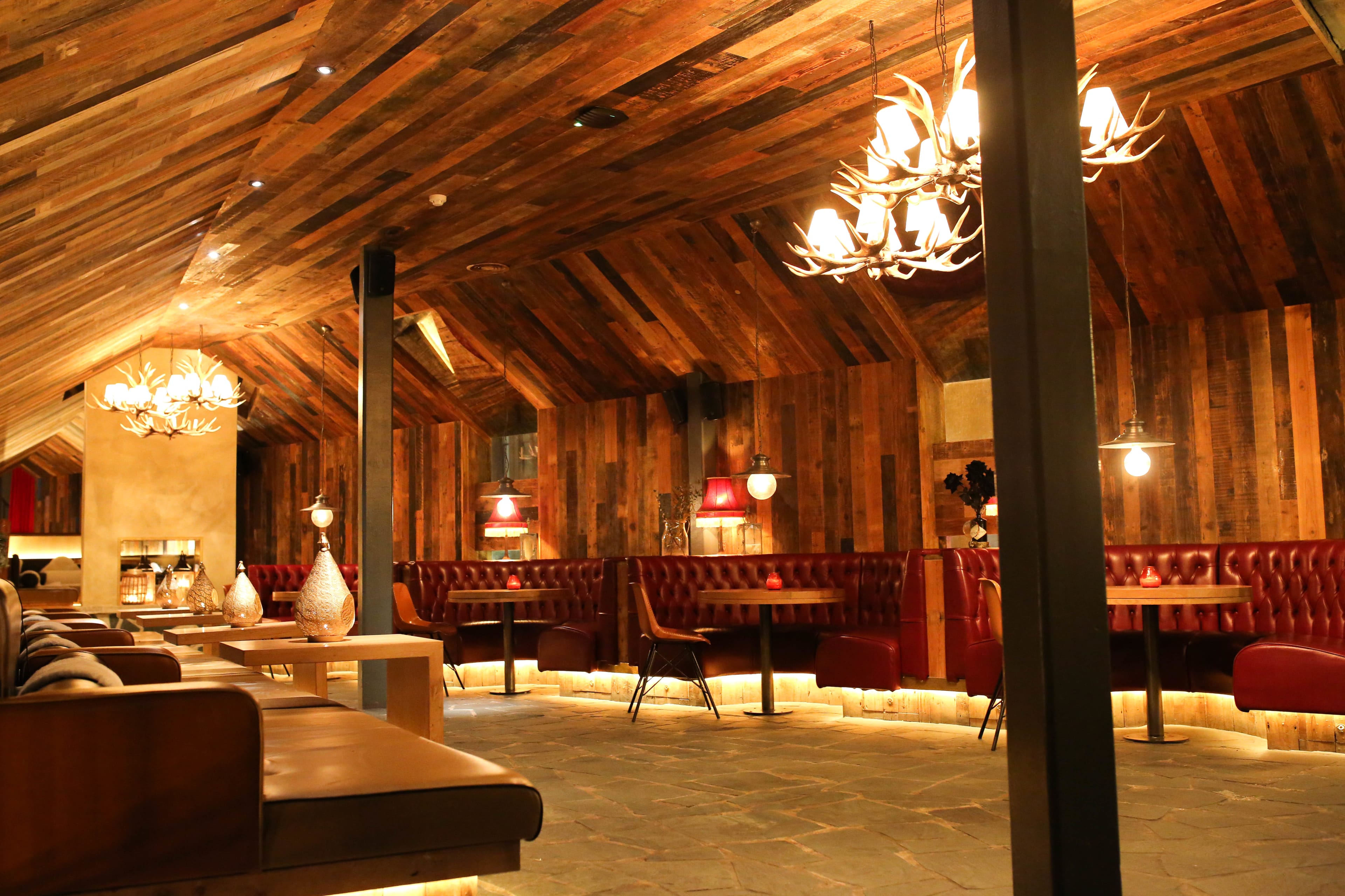 Photo of Impossible Bar And Theatre, Gin Nest