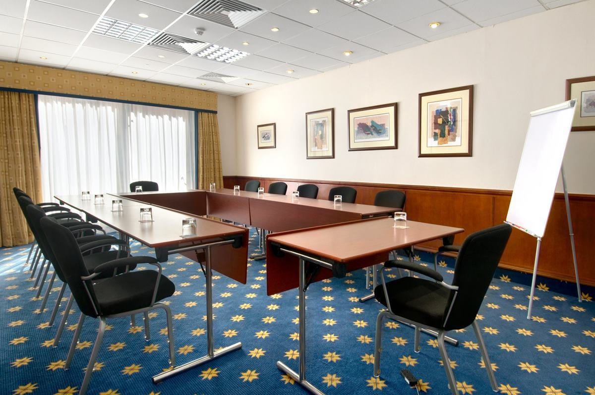 Photo of Hilton Manchester Airport, Shannon Boardroom