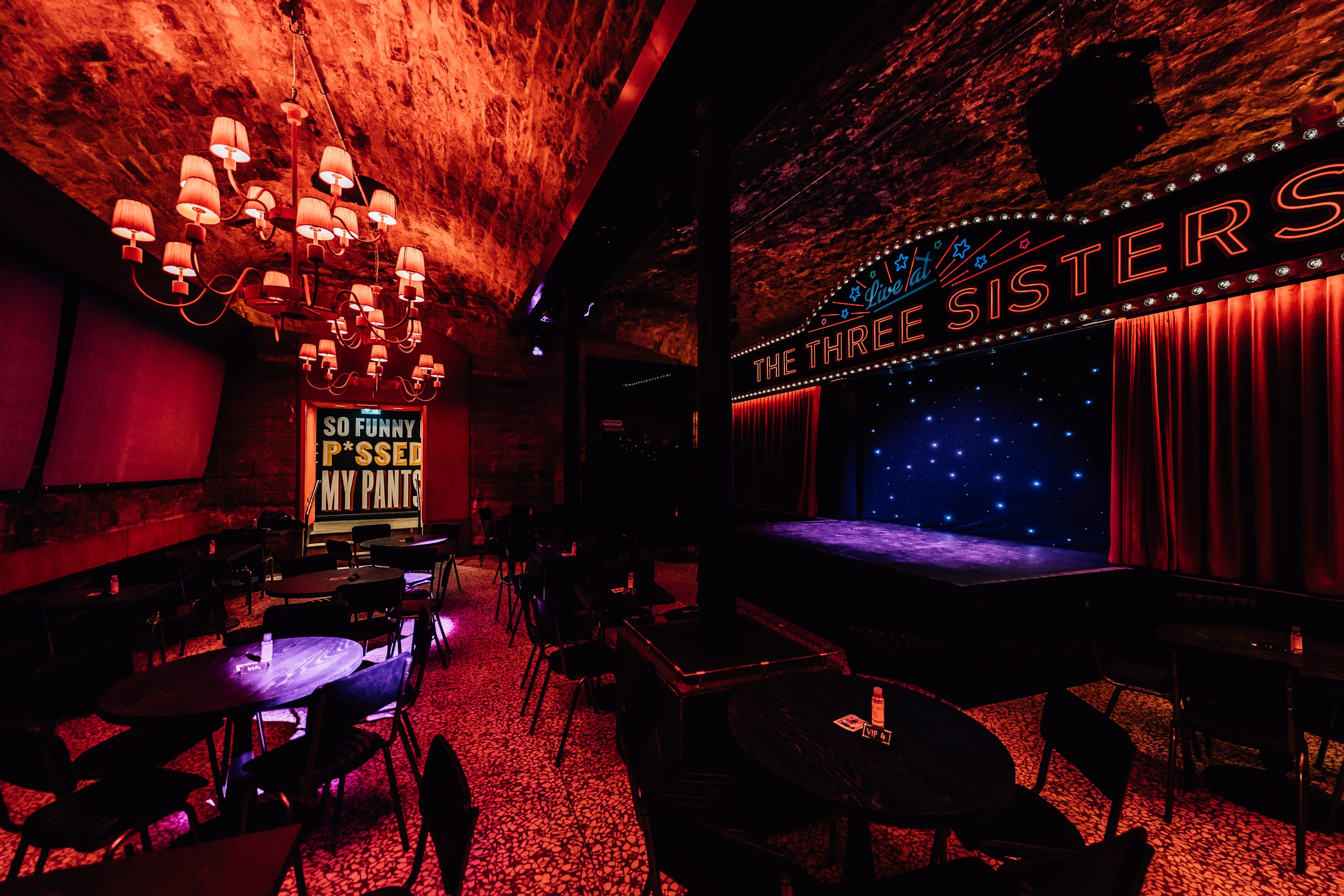 Photo of The Three Sisters, LIVE Room