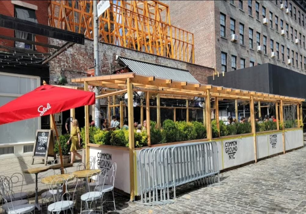 Photo of Common Ground Bar, Green Lawn Area
