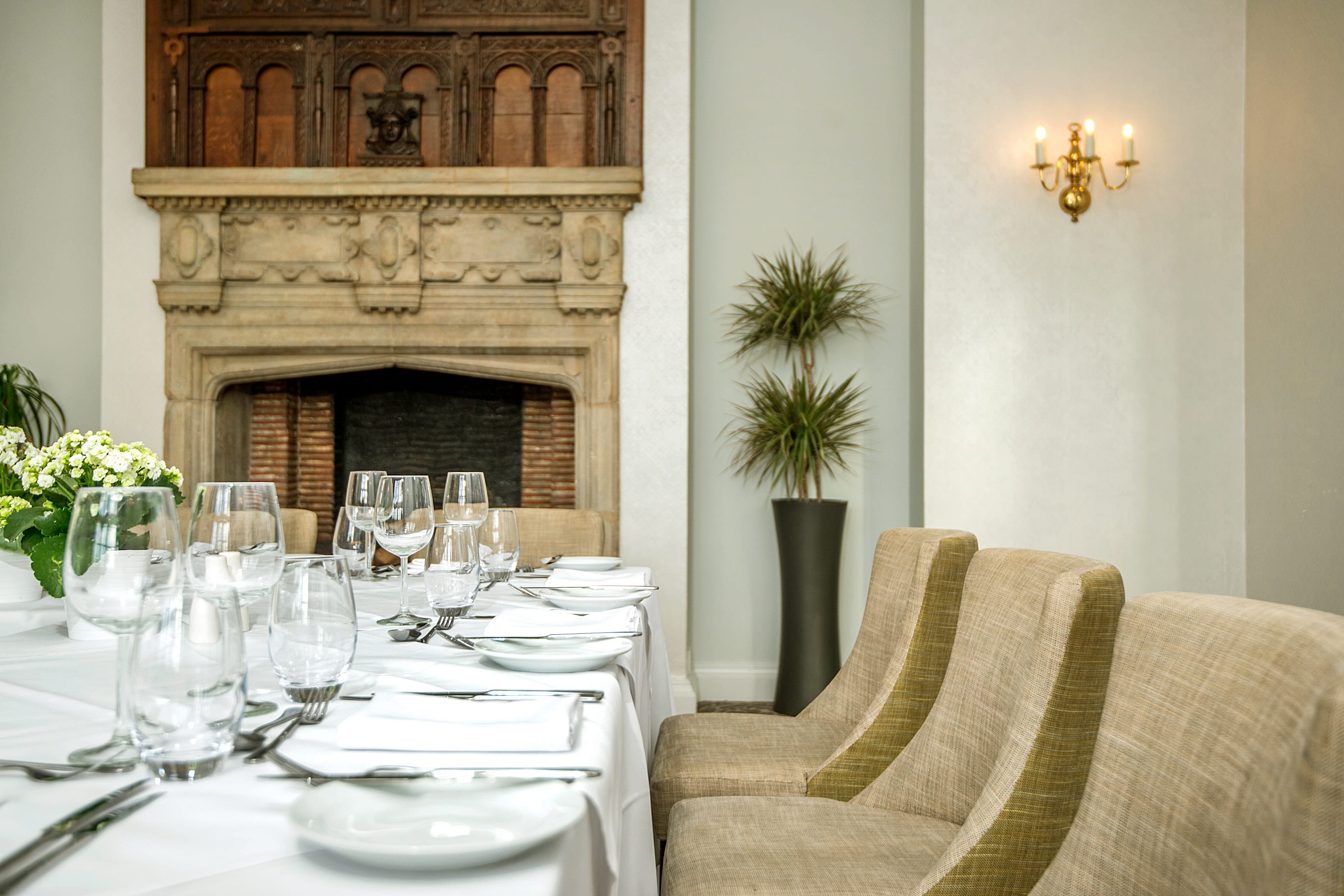 Photo of New Place Hotel - Hampshire, De Laszlo Room