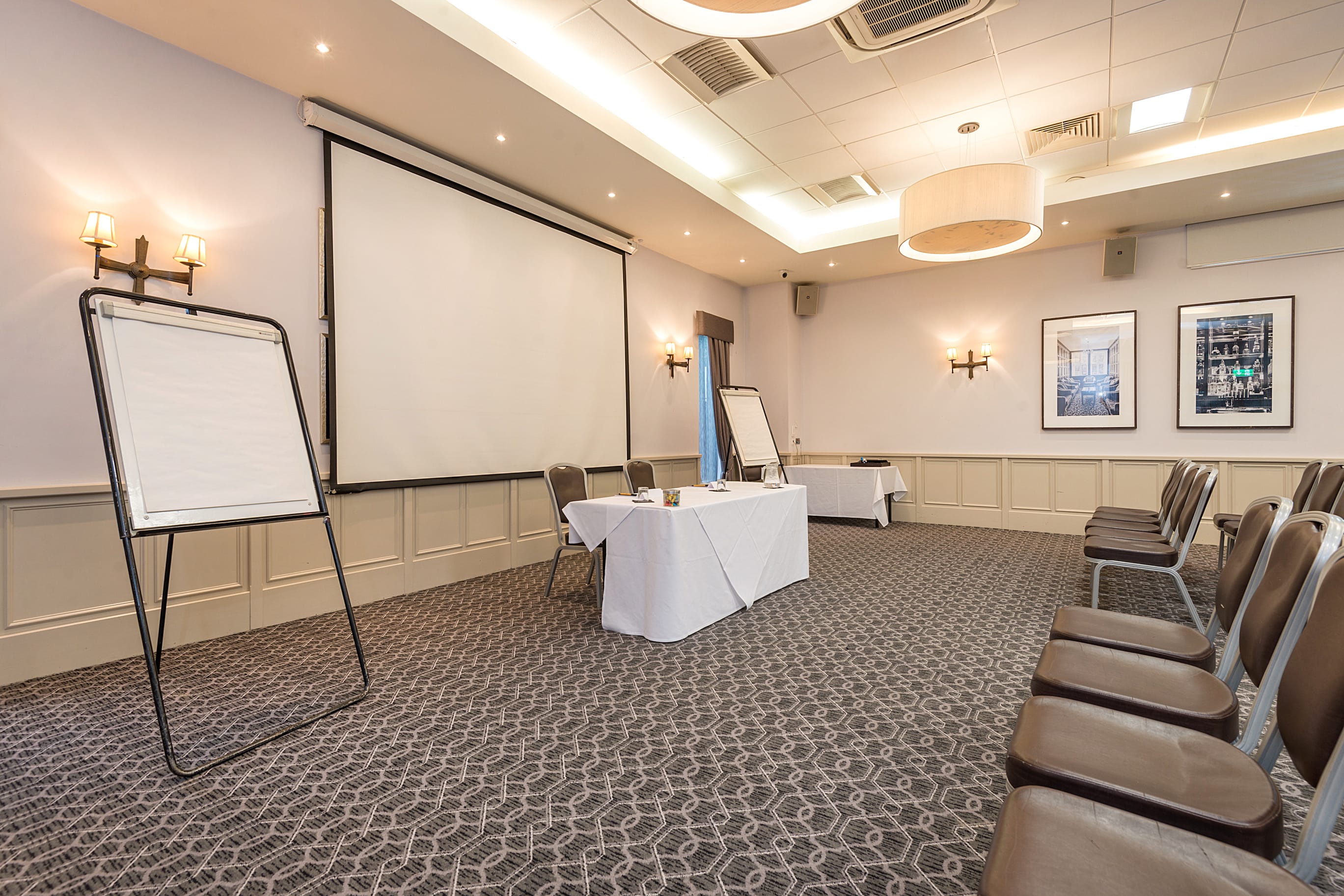 Photo of New Place Hotel - Hampshire, Arden