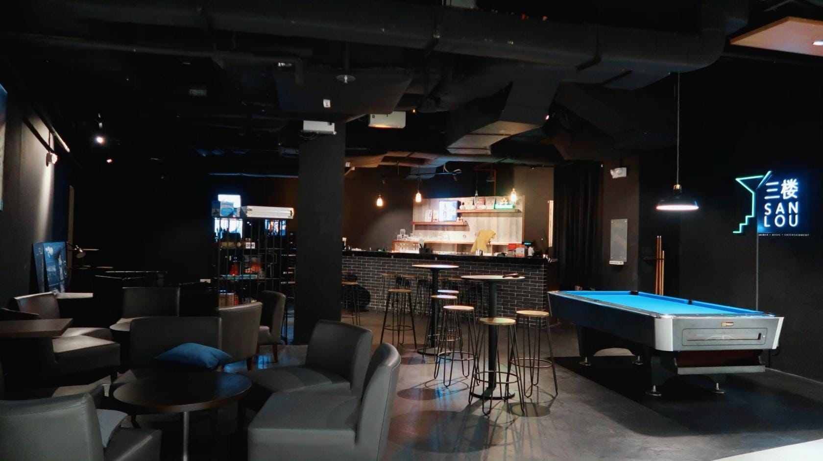 Photo of San Lou, Events