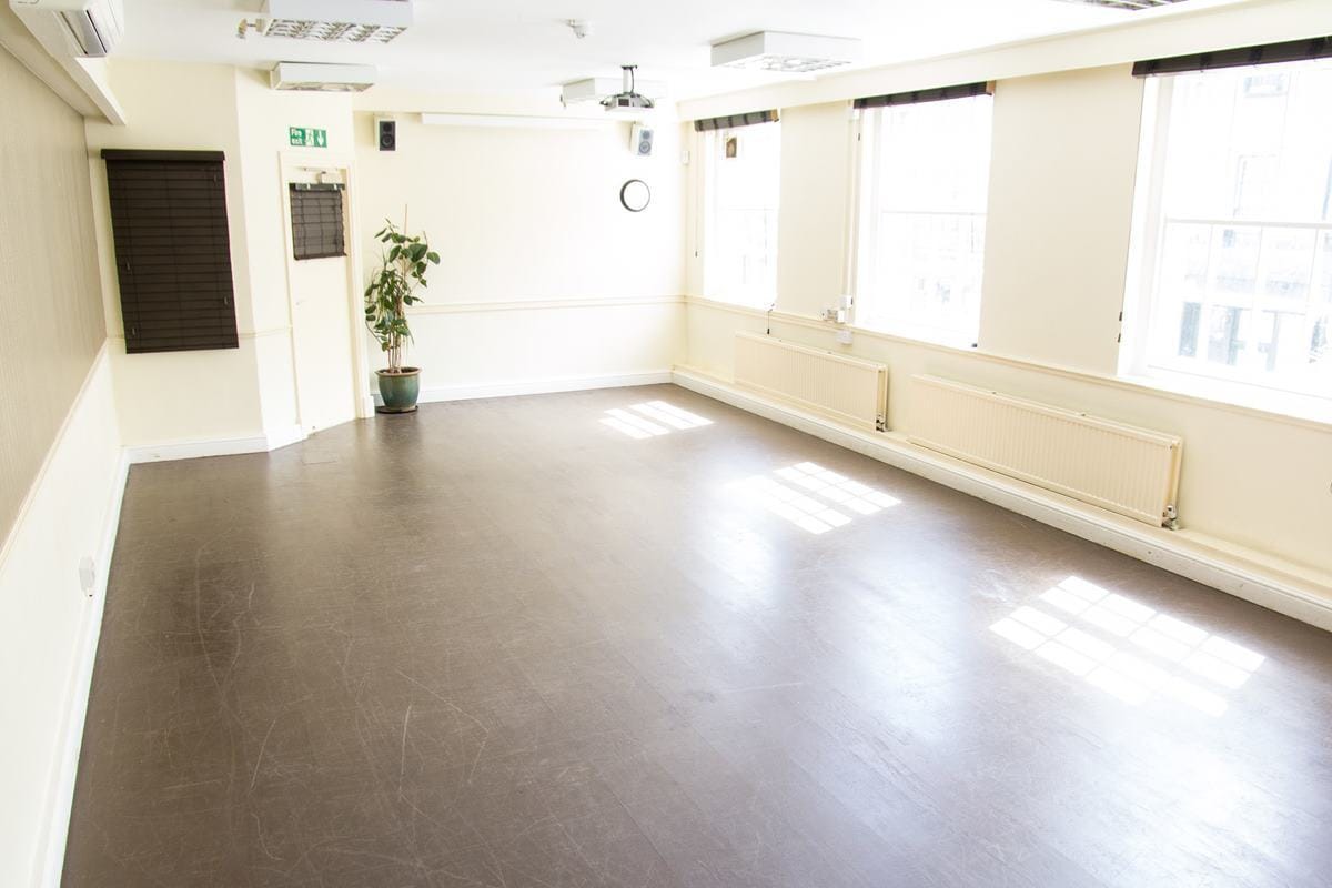 Photo of The London Irish Centre, Library Suite