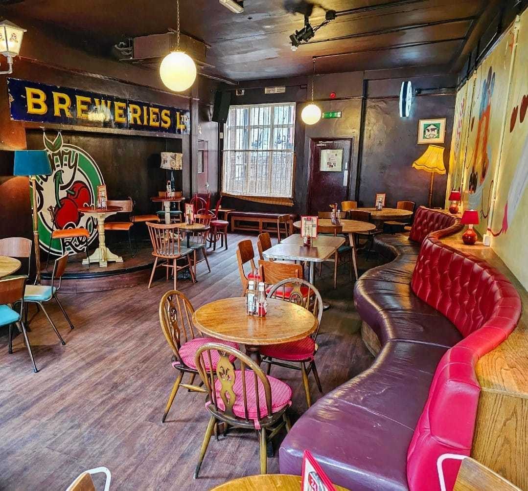 Photo of Cherry Reds Cafe Bar, Bosta Room