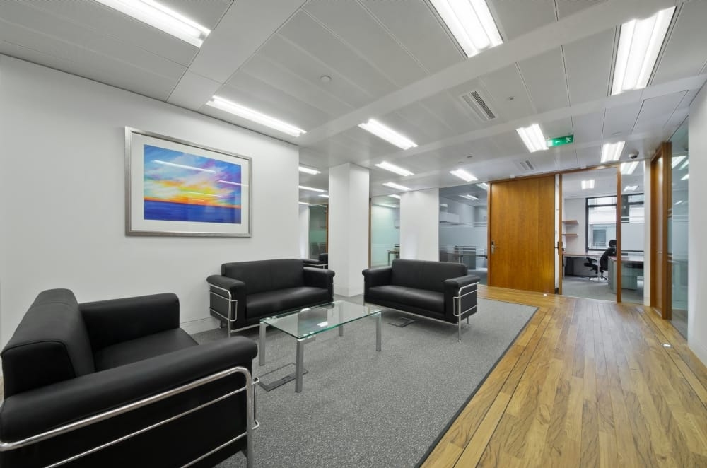 Photo of I2 Office London Monument, Masefield