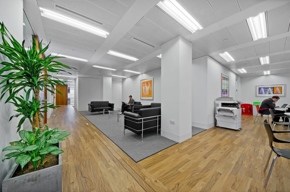 Photo of I2 Office London Monument, Masefield