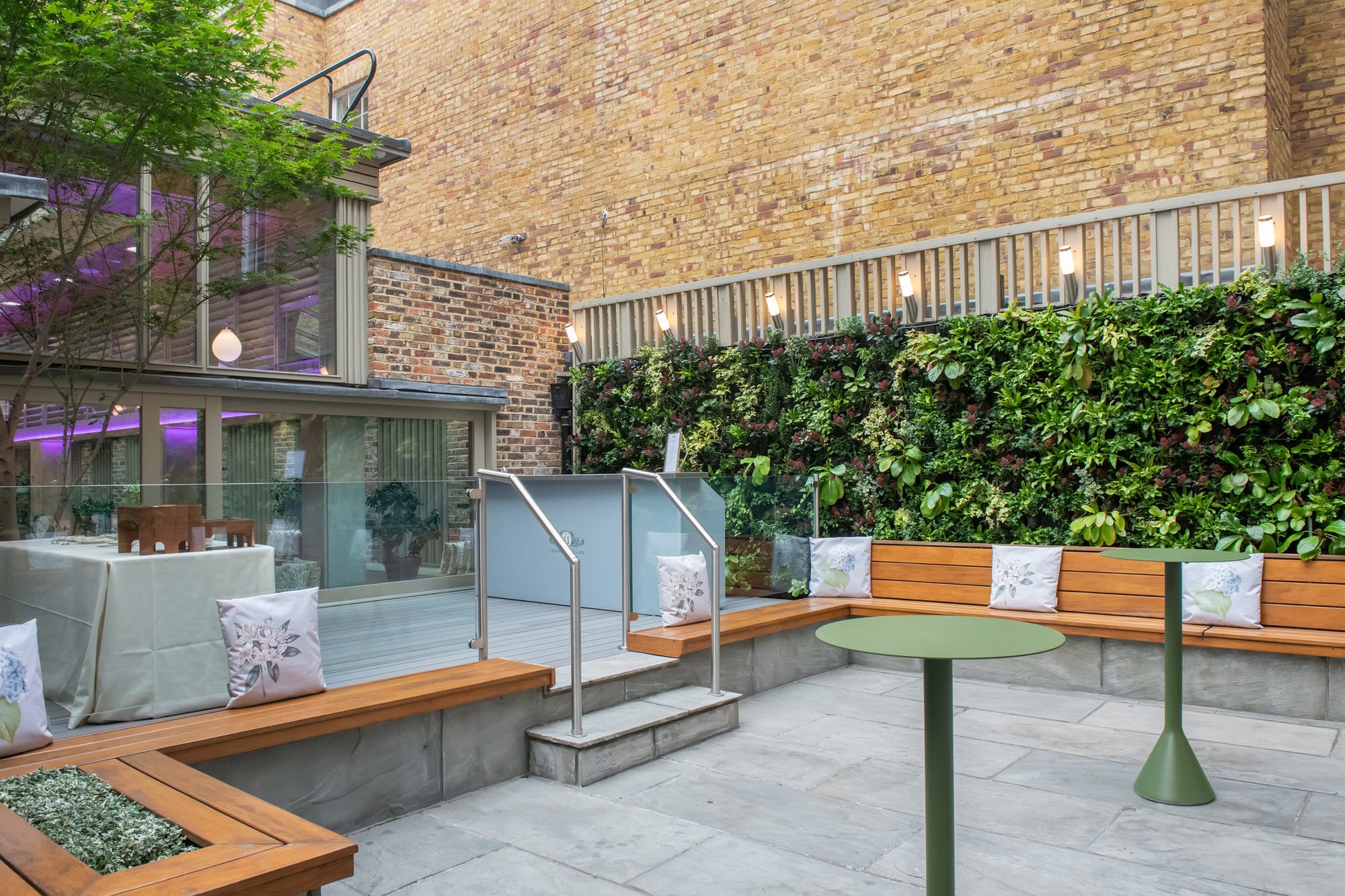 Photo of No.11 Cavendish Square, Burdett Suite
