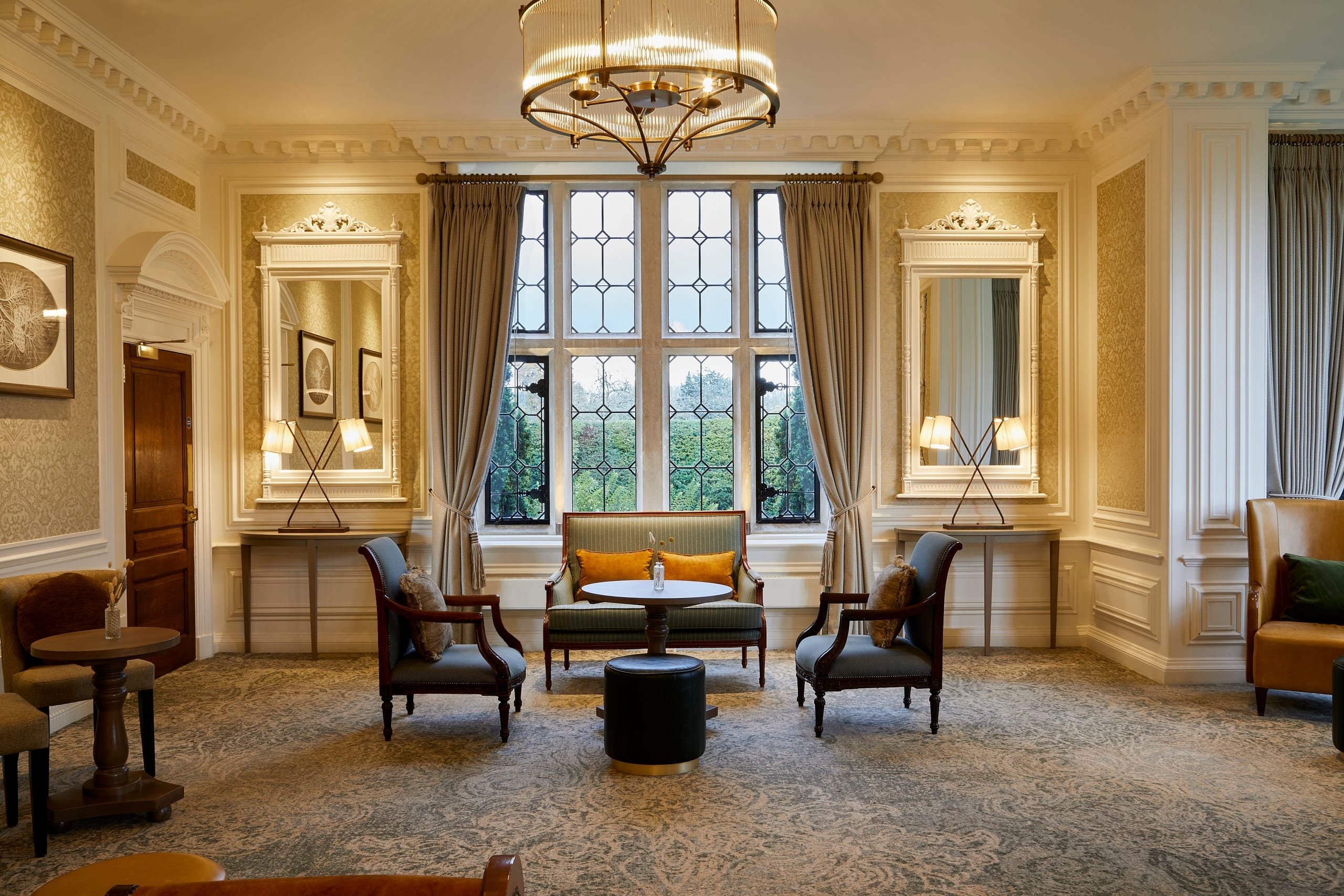 Photo of Horwood House, The Manor Lounge