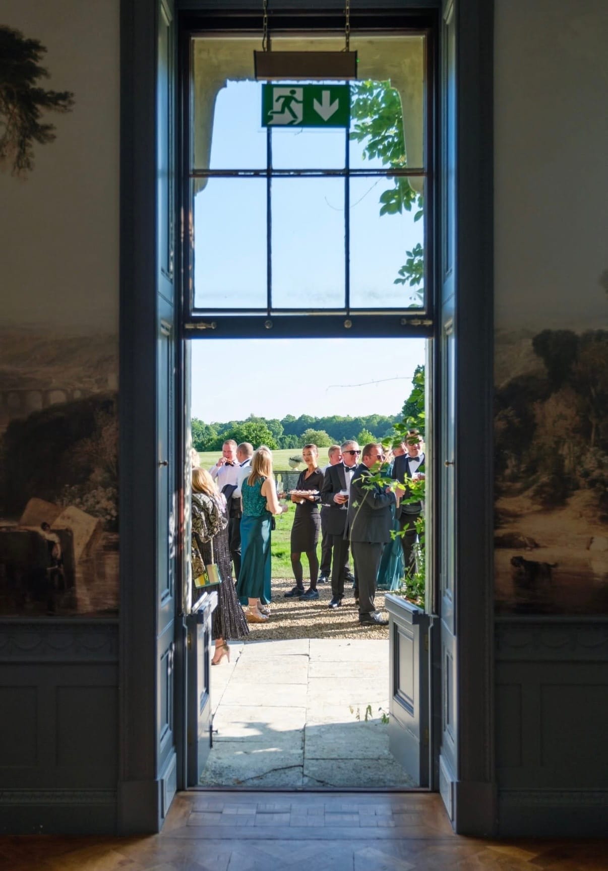 Photo of Hartham Park Estate, Enfilade