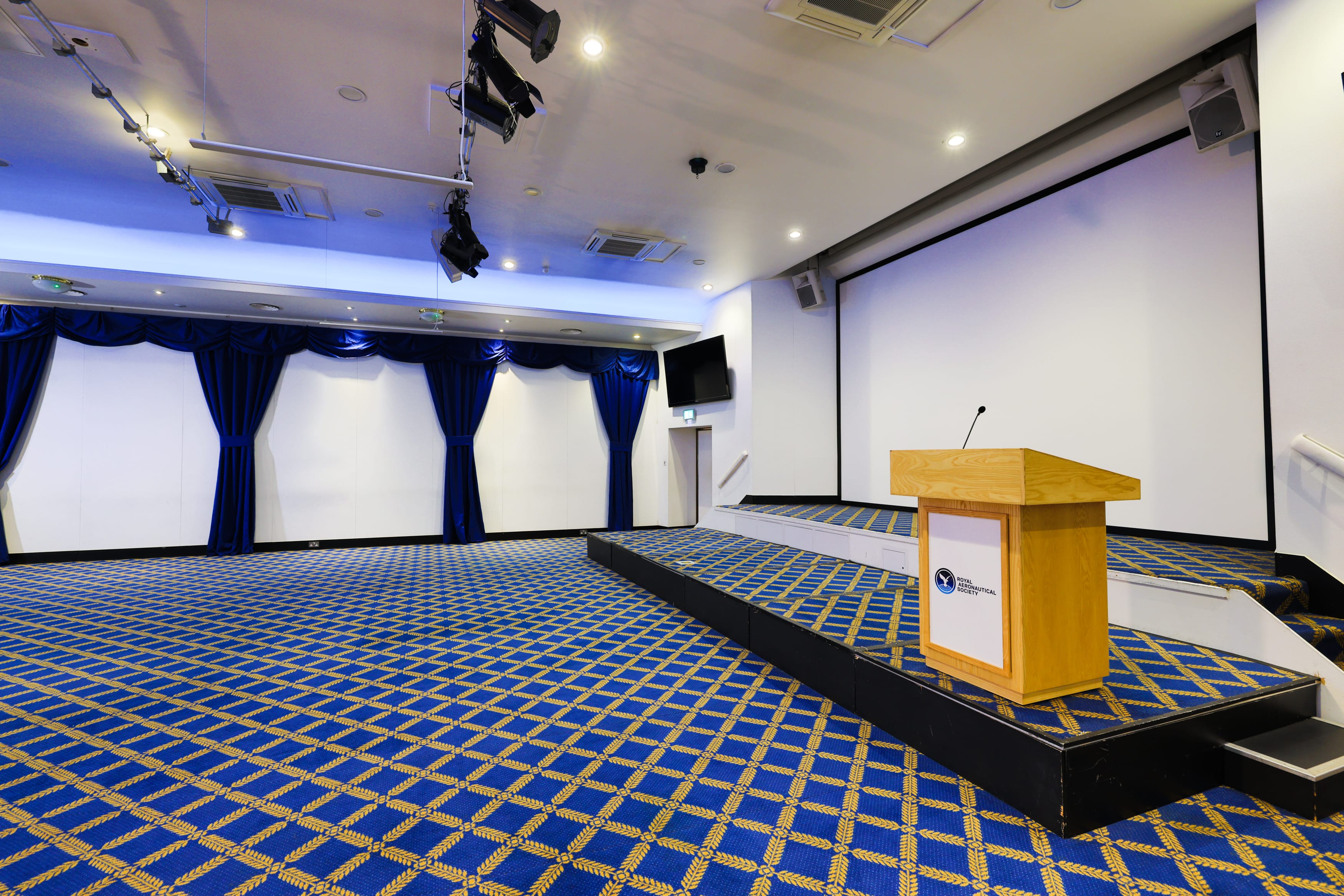 Photo of No 4 Hamilton Place, Bill Boeing Lecture Theatre