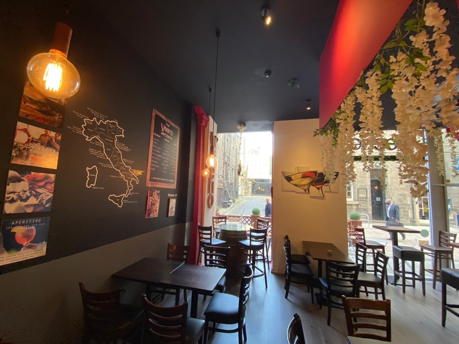 Photo of Veeno Edinburgh Rose Street, Exclusive Hire
