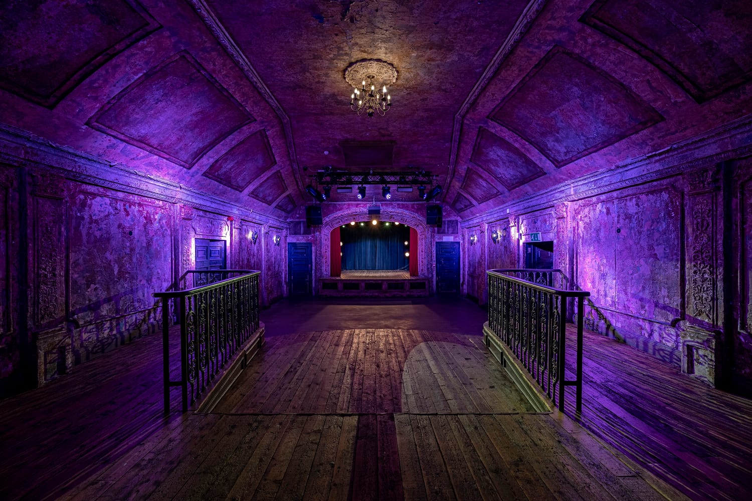 Photo of Rae’s, Rae’s Full Takeover