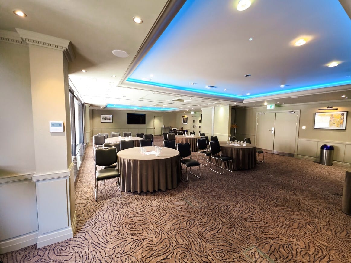 Photo of Leonardo Royal London City, Beauchamp Suite