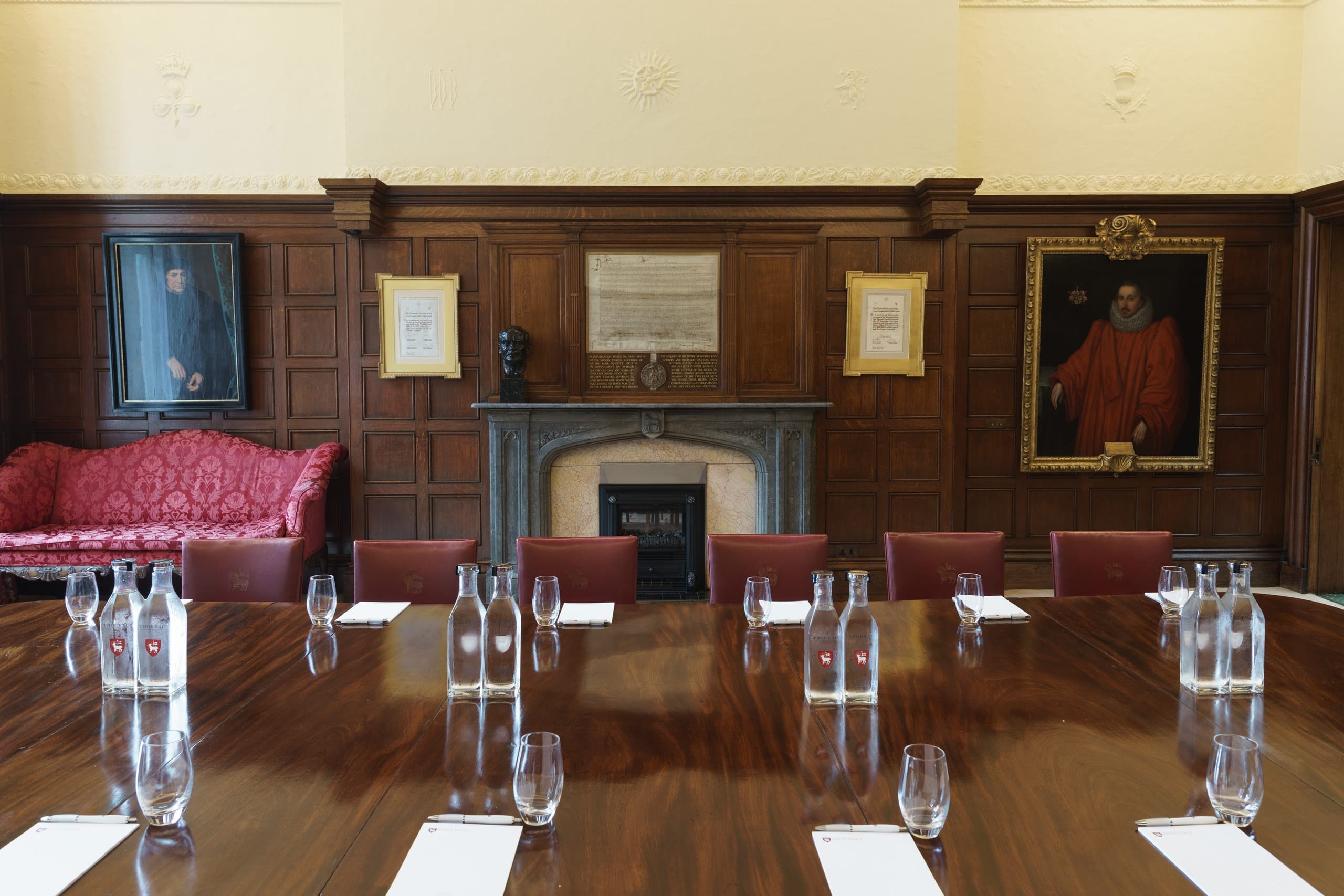 Photo of Middle Temple Hall And Garden Lawns, Queen's Room