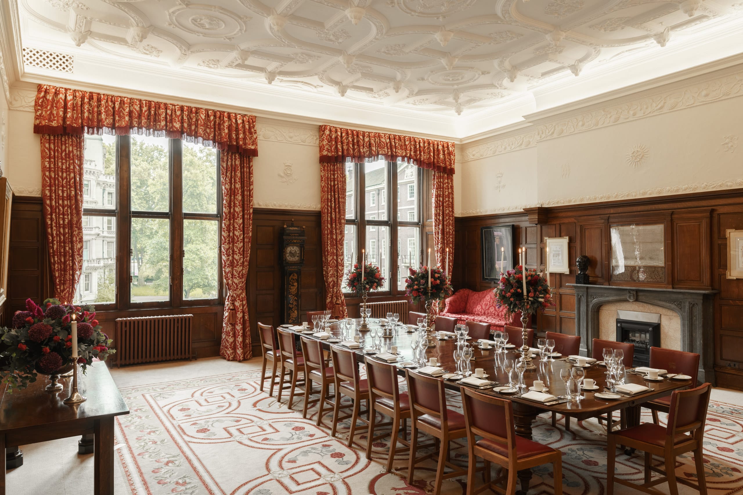 Photo of Middle Temple Hall And Garden Lawns, Queen's Room