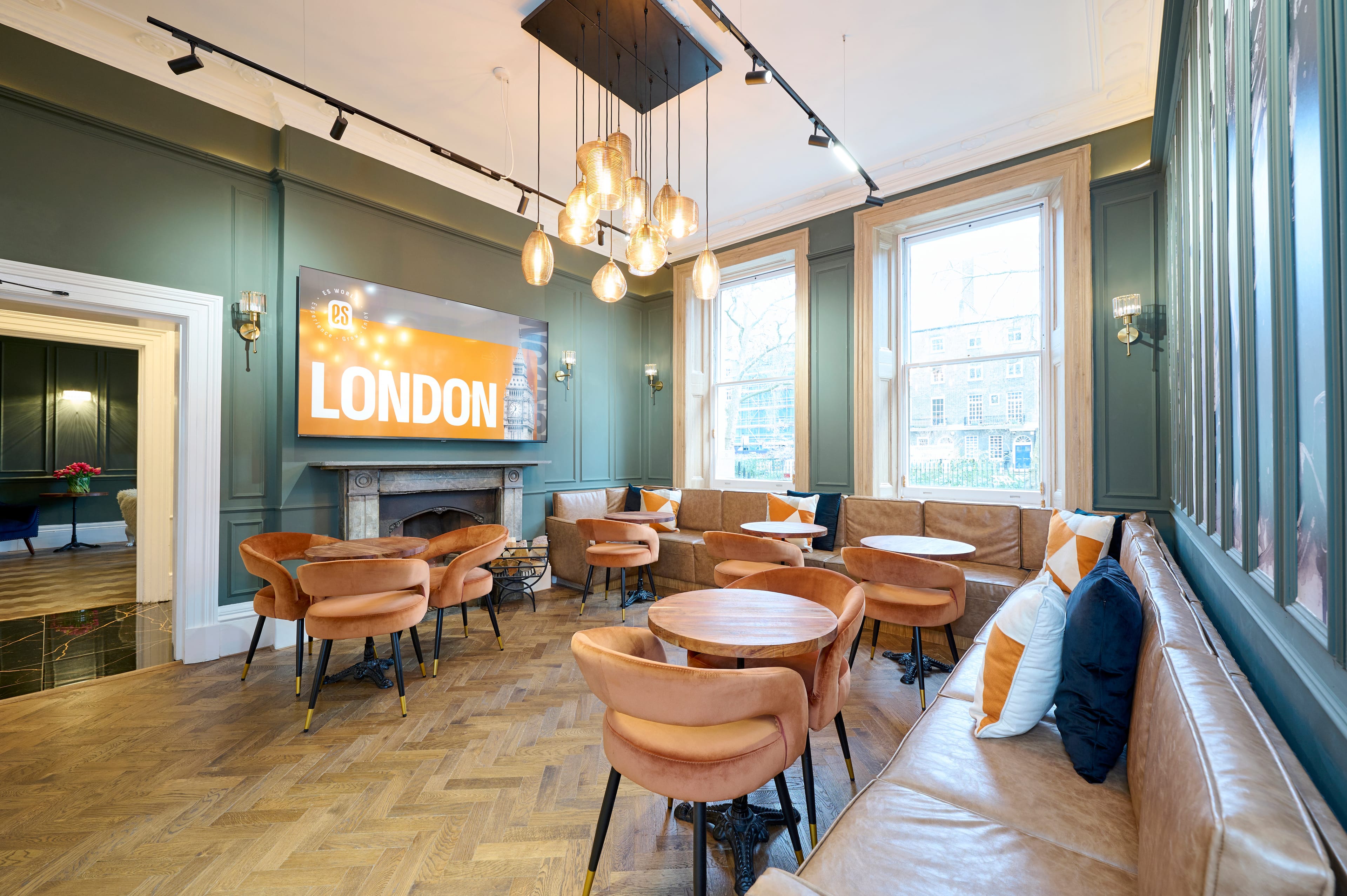 Photo of ES London, The Lounge