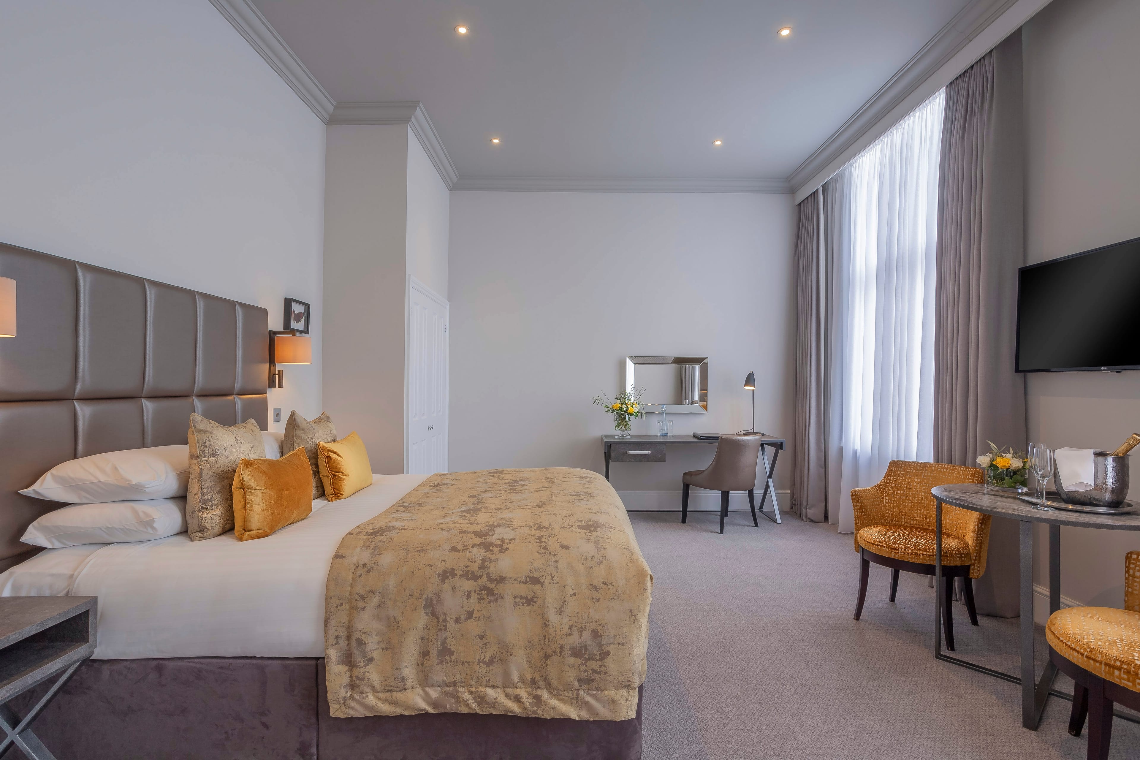 Photo of Oatlands Park Hotel, Surrey & Cedar