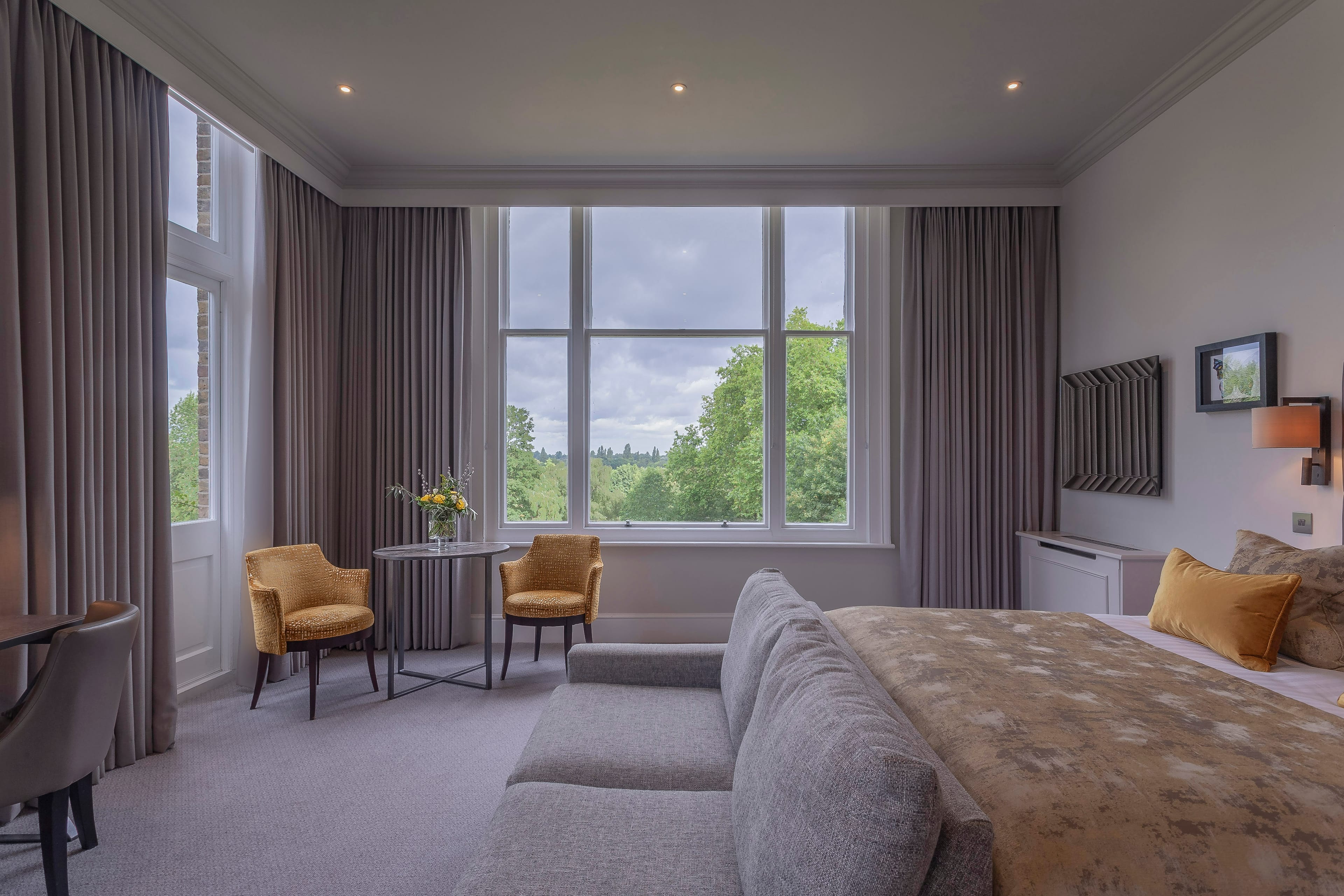 Photo of Oatlands Park Hotel, Surrey & Cedar