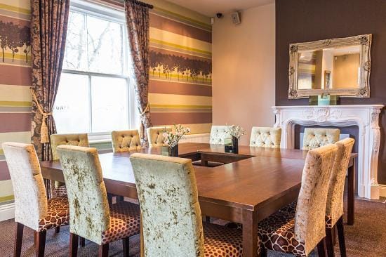 Photo of Salute, Cygnet Suite